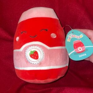 Janna the Strawberry Jam NWT 7.5” Squishmallows Plush